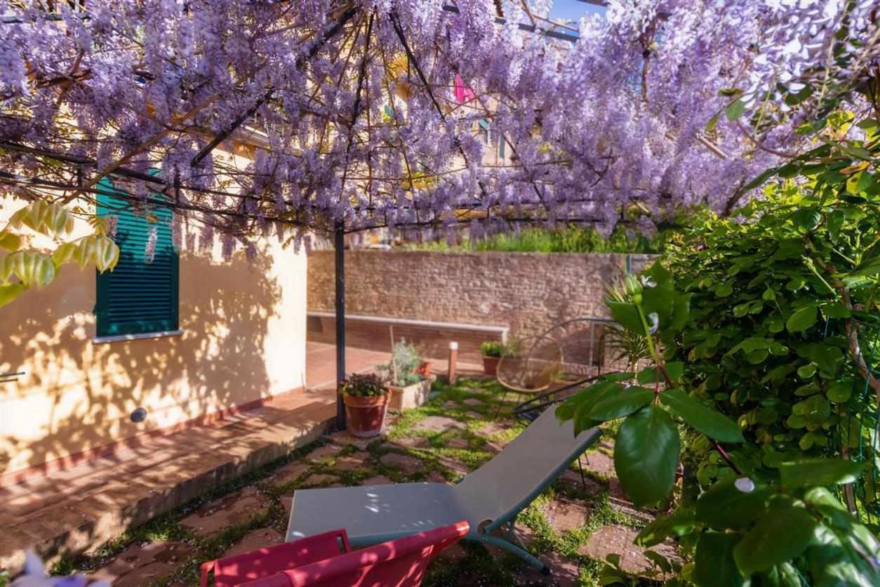 Appartamento Advocata Nostra Siena Esterno foto